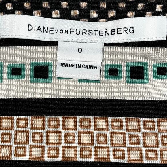 Diane von Furstenberg DVF Rose Silk Shift Dress Geometric Print Size 0 - Picture 10 of 12